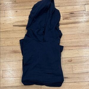 ALO navy Hooded tshirt. 2XL. Super soft, light and comfortable. Alo on sleeve